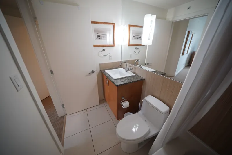 Ensuite bathroom